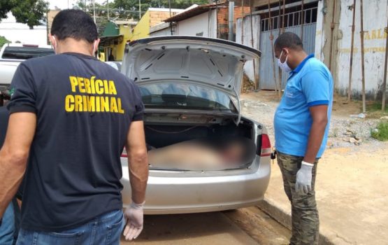 PC investiga caso de homem que diz ter dirigido de Belém a Parauapebas com amigo morto no porta-malas PC investiga caso de homem que diz ter dirigido de Belém a Parauapebas com amigo morto no porta-malas
