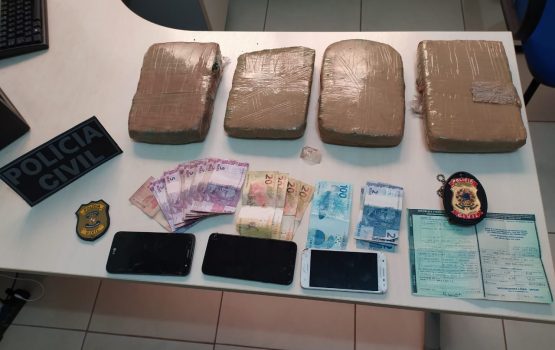 Denúncia anônima ajuda Polícia Civil a apreender quase 4 kg de maconha em Parauapebas Denúncia anônima ajuda Polícia Civil a apreender quase 4 kg de maconha em Parauapebas