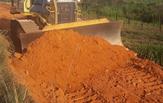 Obras de reconstrução e implantação de acostamento estão aceleradas na PA-275 Obras de reconstrução e implantação de acostamento estão aceleradas na PA-275