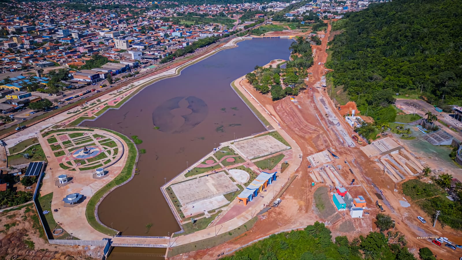 Complexo Turístico de Parauapebas será inaugurado sexta-feira (16) com  programação de Natal - Portal Pebinha de Açúcar - 16 anos