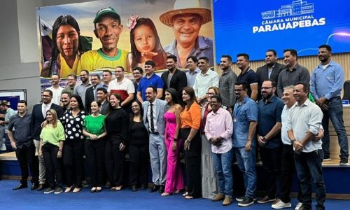 aurelio-goiano-apresenta-secretariado-durante-sessao-na-camara-municipal-de-parauapebas-0a337